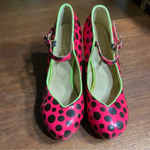 Polka Dot Platform Shoes - Pink and Green - Picture 3 of 11